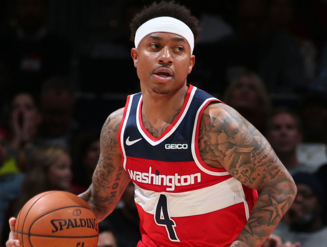 离不开她持 离不开她持