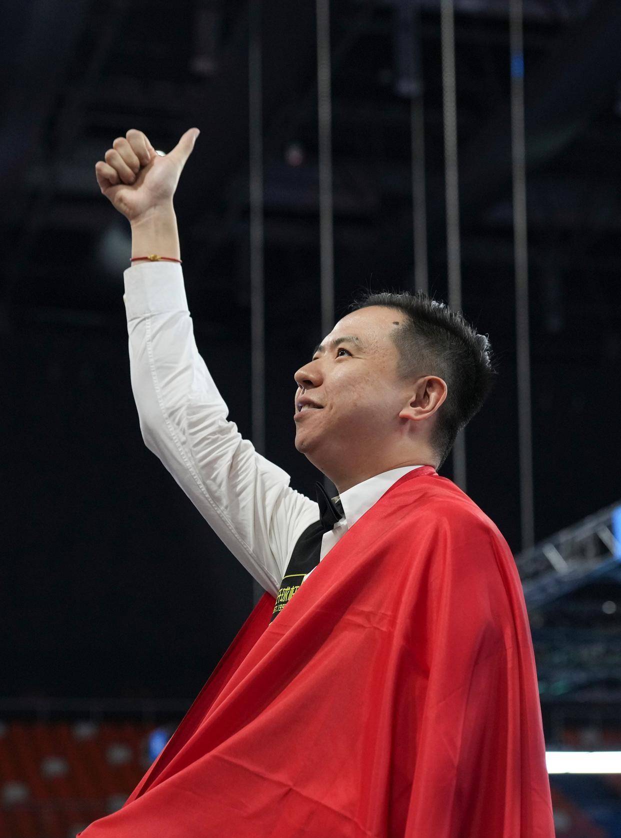 士分手的启 士分手的启