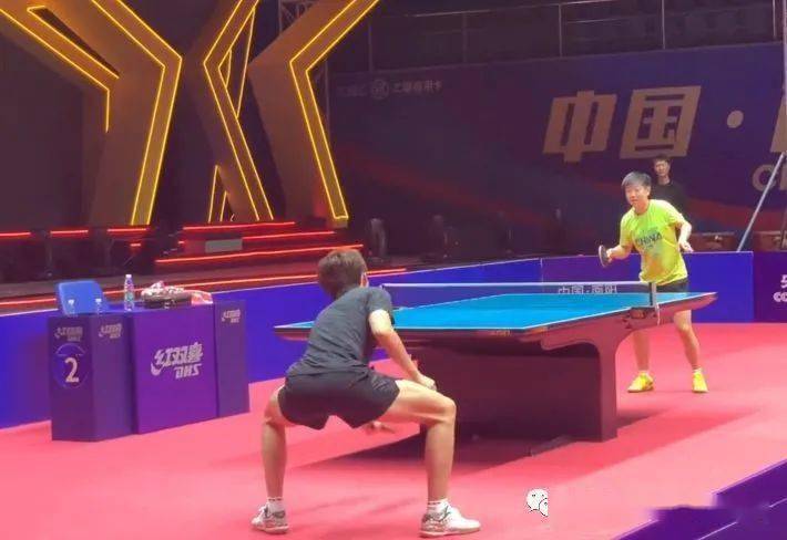 战术调整与 战术调整与