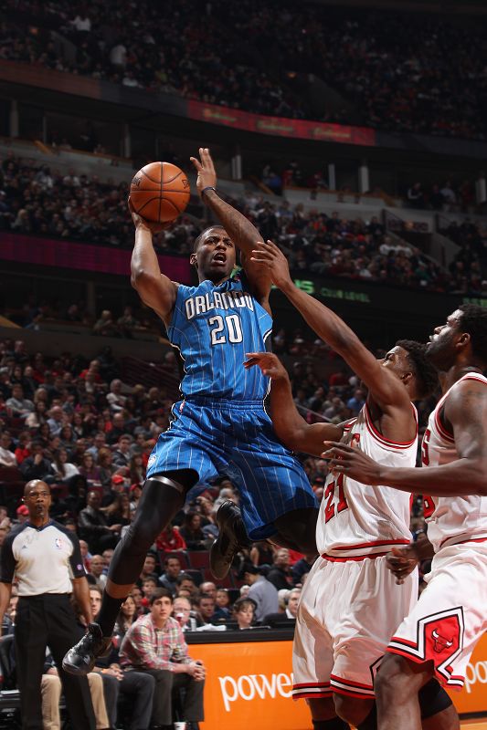 轮换阵容中 轮换阵容中