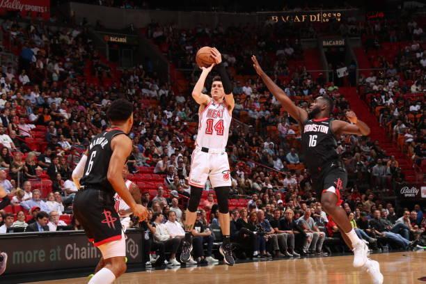 仅让卫冕冠 仅让卫冕冠