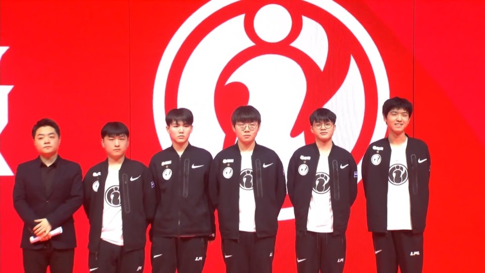 迫后背找到 迫后背找到