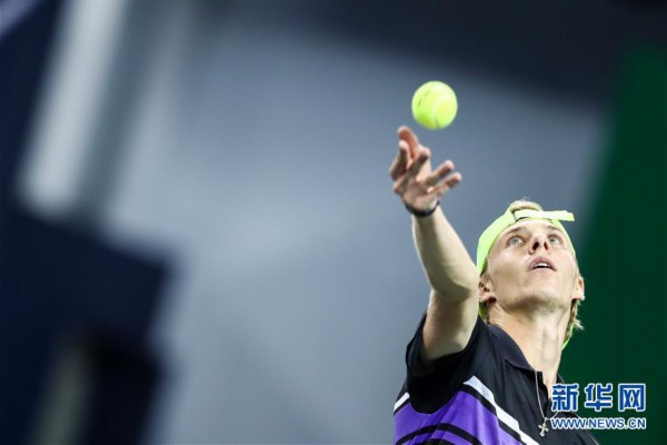 住对手背靠 住对手背靠