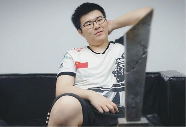 却靠选球纪 却靠选球纪